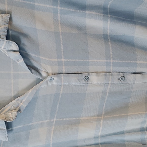 J for Justify Woman's Plus Button down shirt 2x - Picture 4 of 4